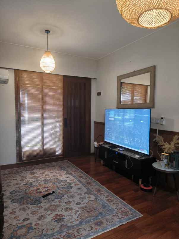 dijual rumah komplek bali garden city view