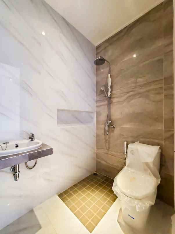 dijual rumah komplek bintaro jaya sektor 7