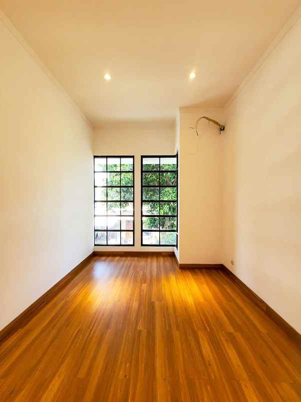 dijual rumah komplek bintaro jaya sektor 7