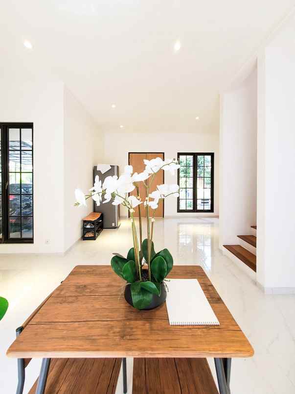 dijual rumah komplek bintaro jaya sektor 7