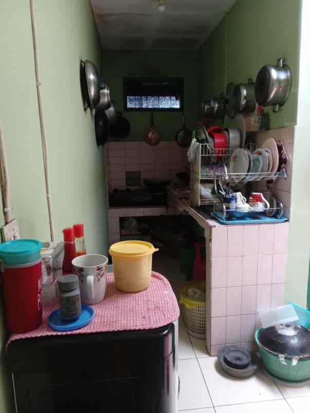 dijual rumah komplek cimindi raya