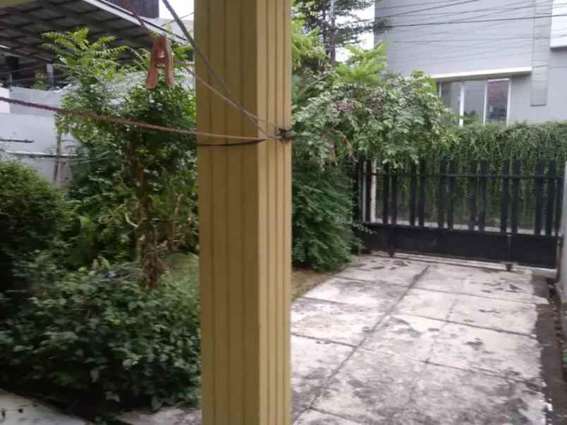 dijual rumah komplek depkes 1 jl