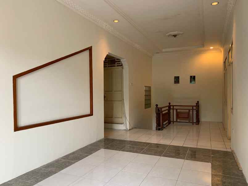 dijual rumah komplek gba griya bandung