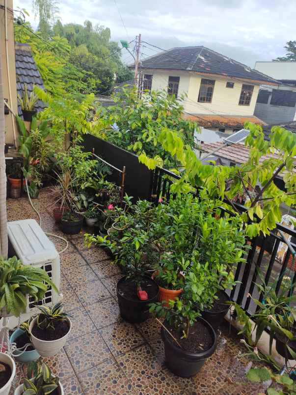 dijual rumah komplek ptb pondok kelapa