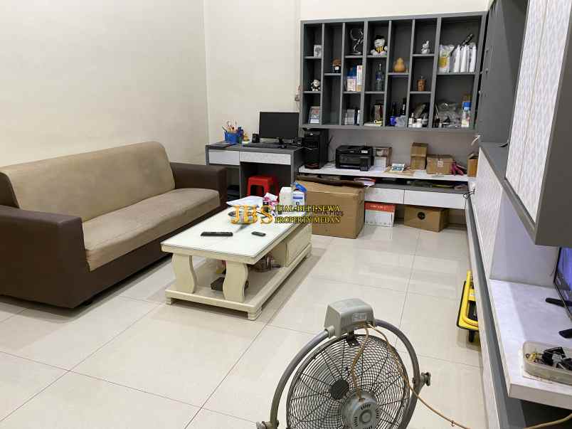 dijual rumah komplek tuasan garden