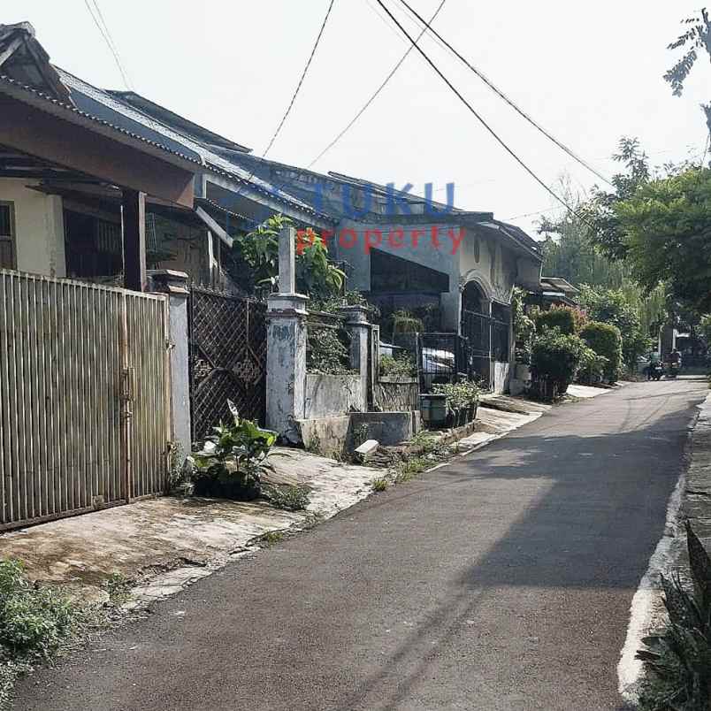 dijual rumah kondisi rusak di permata pamulang