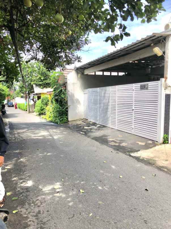 dijual rumah lebak bulus jakarta selatan