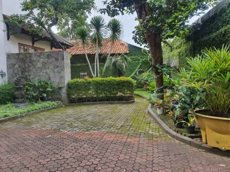 dijual rumah lenteng agung jagakarsa