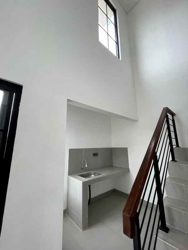 dijual rumah limus nunggal cileungsi