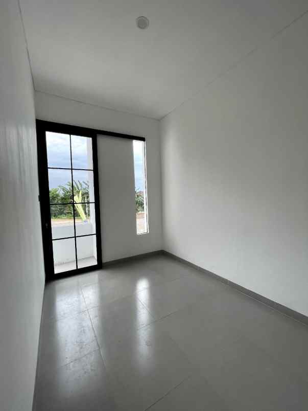 dijual rumah limus nunggal cileungsi