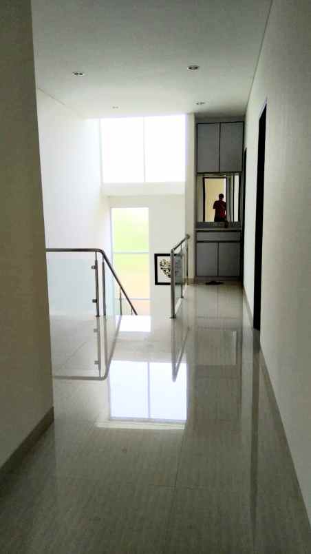 dijual rumah lippo karawaci tangerang