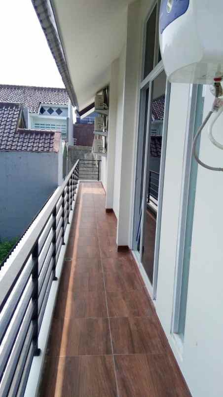 dijual rumah lippo karawaci tangerang