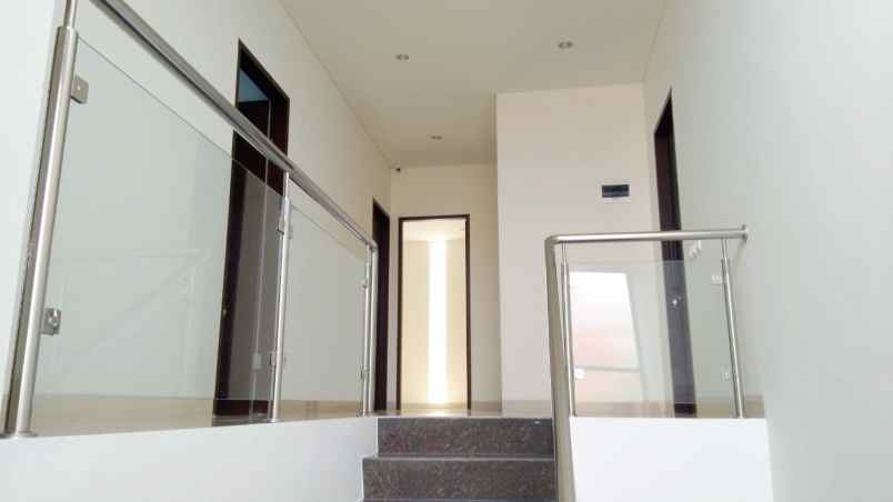 dijual rumah lippo karawaci tangerang