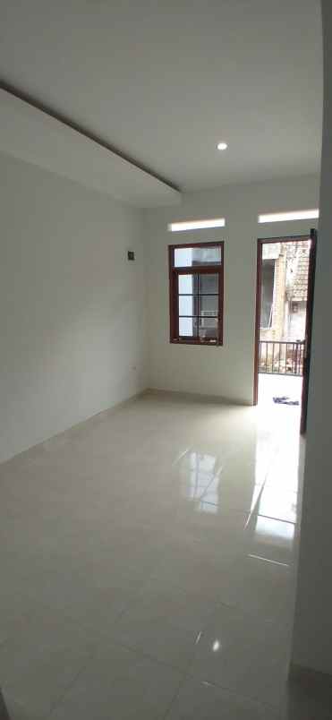 dijual rumah manglayang regency