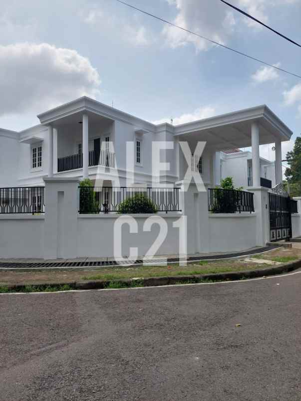 dijual rumah menteng