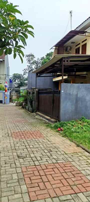 dijual rumah mewah di kukusan depok