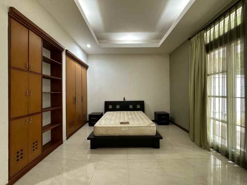 dijual rumah mewah di menteng jakpus
