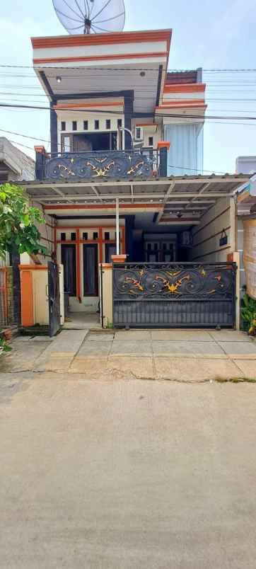 dijual rumah mewah divila mutiara gading 3