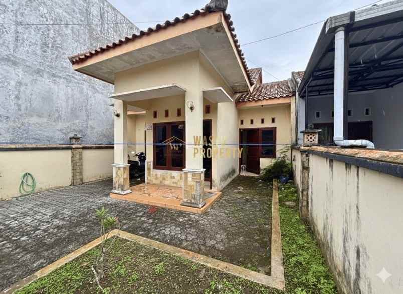 dijual rumah mojokerten