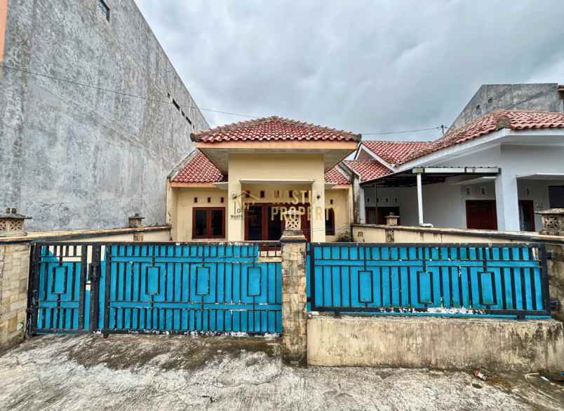 dijual rumah mojokerten