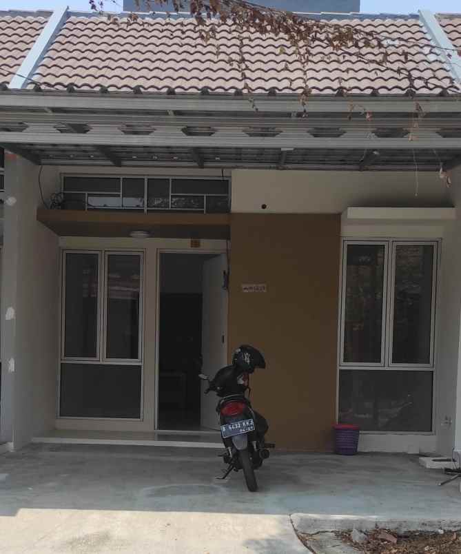 dijual rumah mutiara gading city