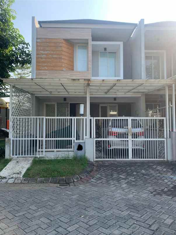 dijual rumah natura residences