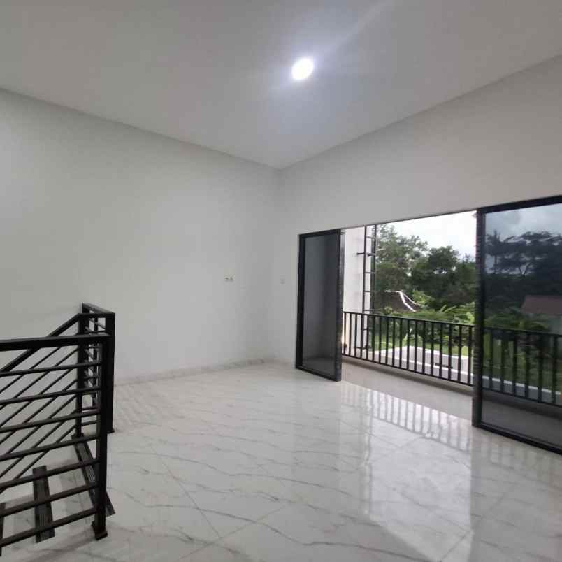 dijual rumah ngajeg tirtomartani