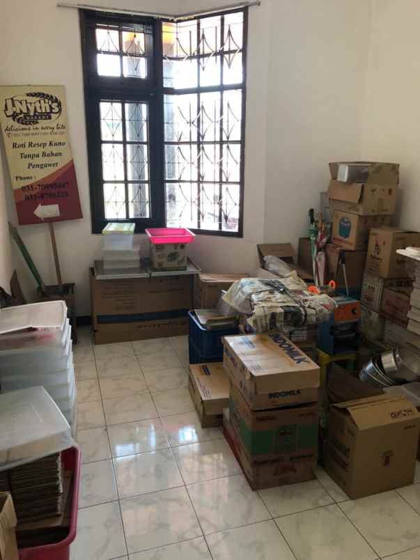 dijual rumah nirwana eksekutif