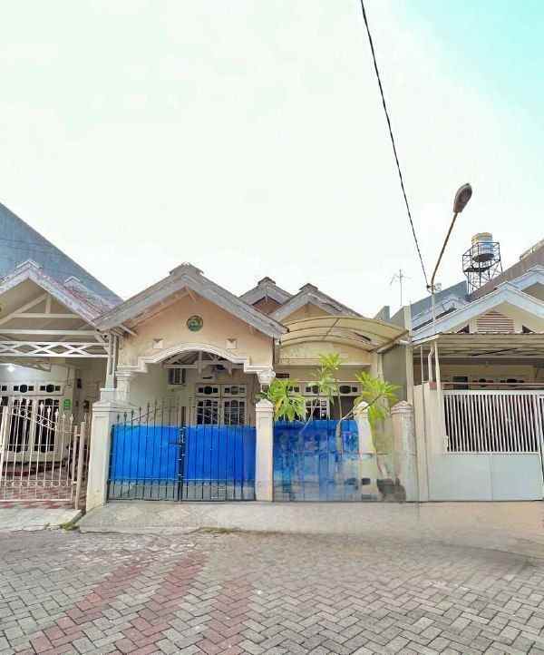 dijual rumah nirwana ekskutif