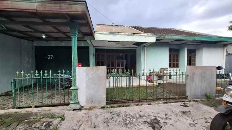 dijual rumah nusukan banjarsari surakarta