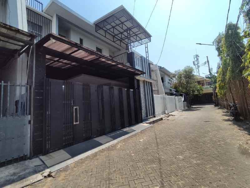 dijual rumah pagesangan baru