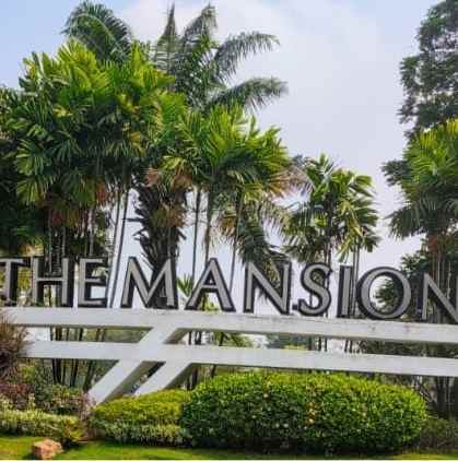 dijual rumah pakuwon indah the mansion