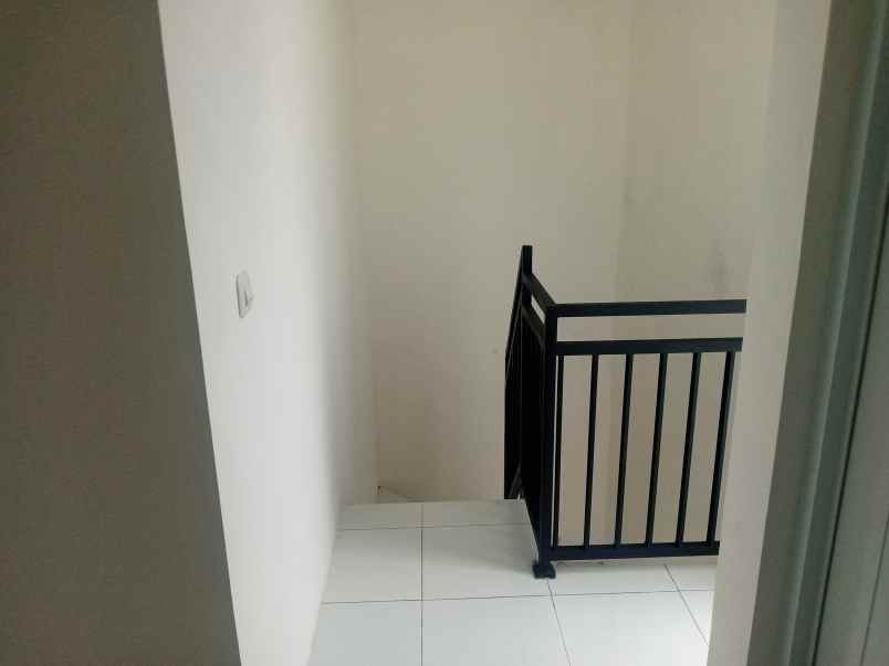 dijual rumah pamulang