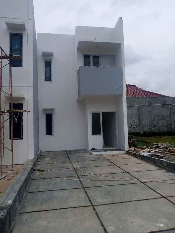 dijual rumah pamulang