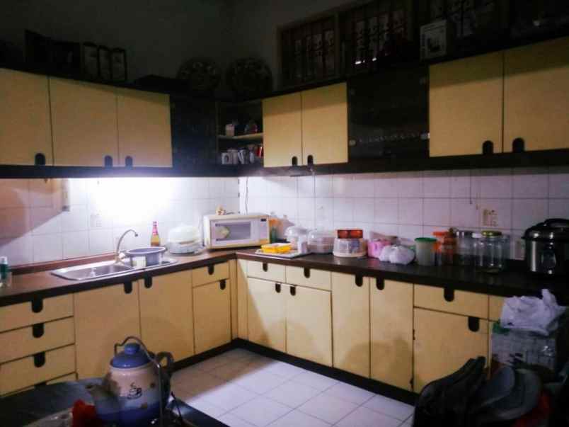 dijual rumah pancoran