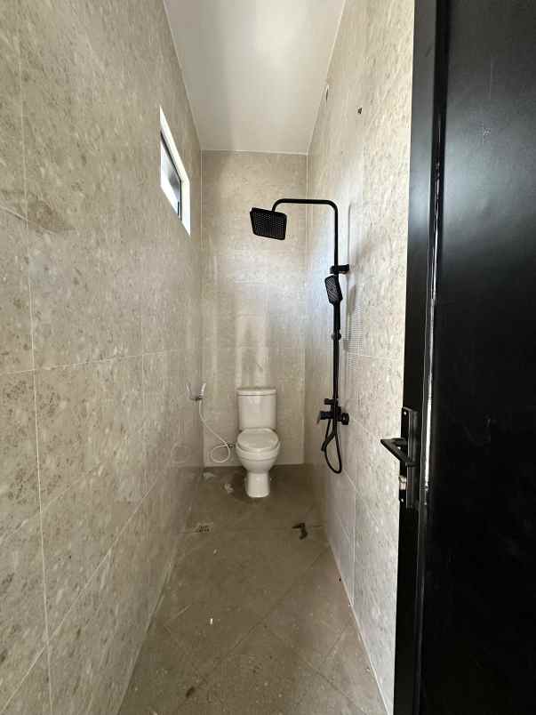 dijual rumah pandanwangi sulfat kota malang