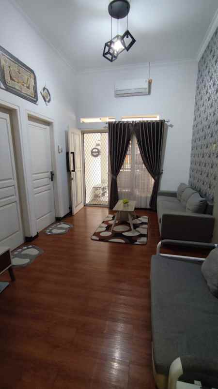 dijual rumah pandanwangi sulfat kota malang