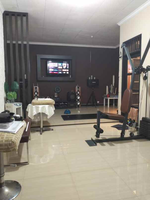 dijual rumah parung serab