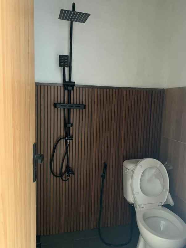 dijual rumah pasir jambu