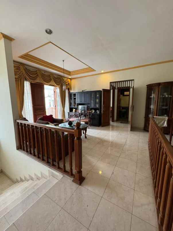 dijual rumah pejaten