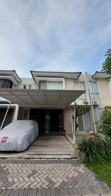 dijual rumah pelican hill citraland