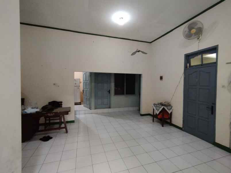 dijual rumah penumping laweyan surakarta