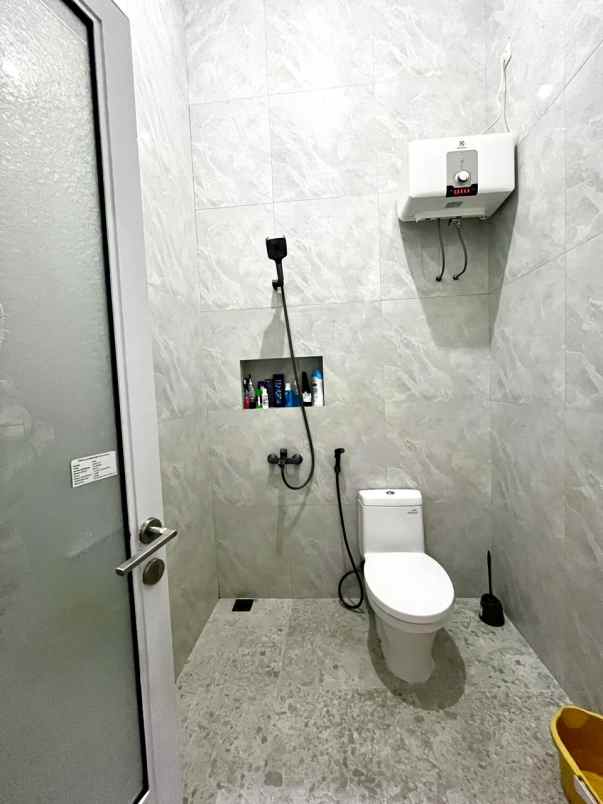 dijual rumah permata jingga suhat kota