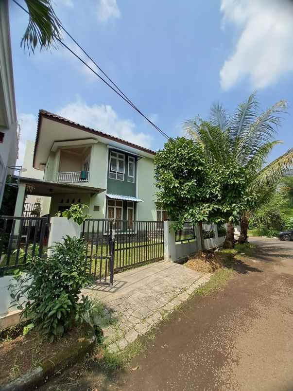 dijual rumah permata timur curug