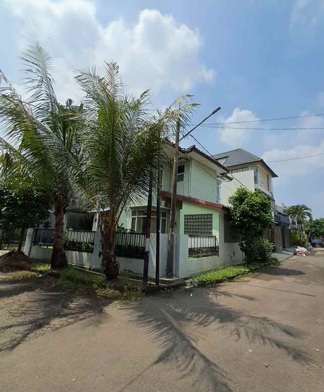 dijual rumah permata timur curug