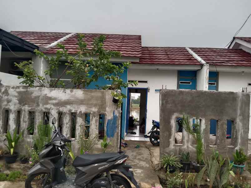 dijual rumah perumahan 99 riverside