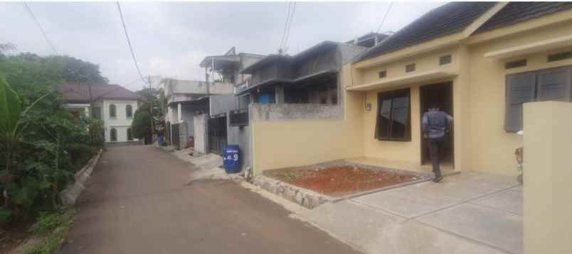 dijual rumah perumahan alam kencana