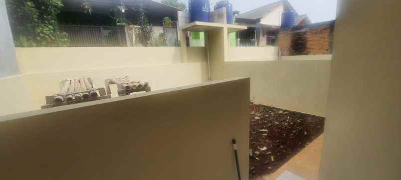 dijual rumah perumahan alam kencana