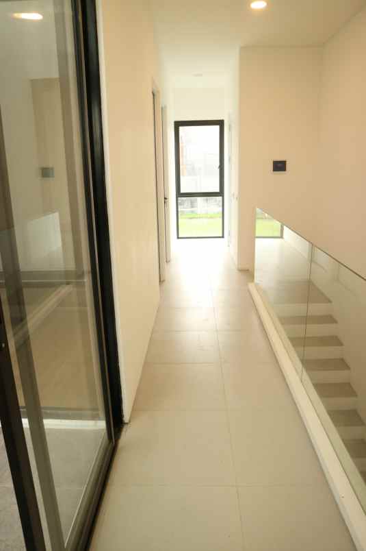 dijual rumah perumahan dian istana