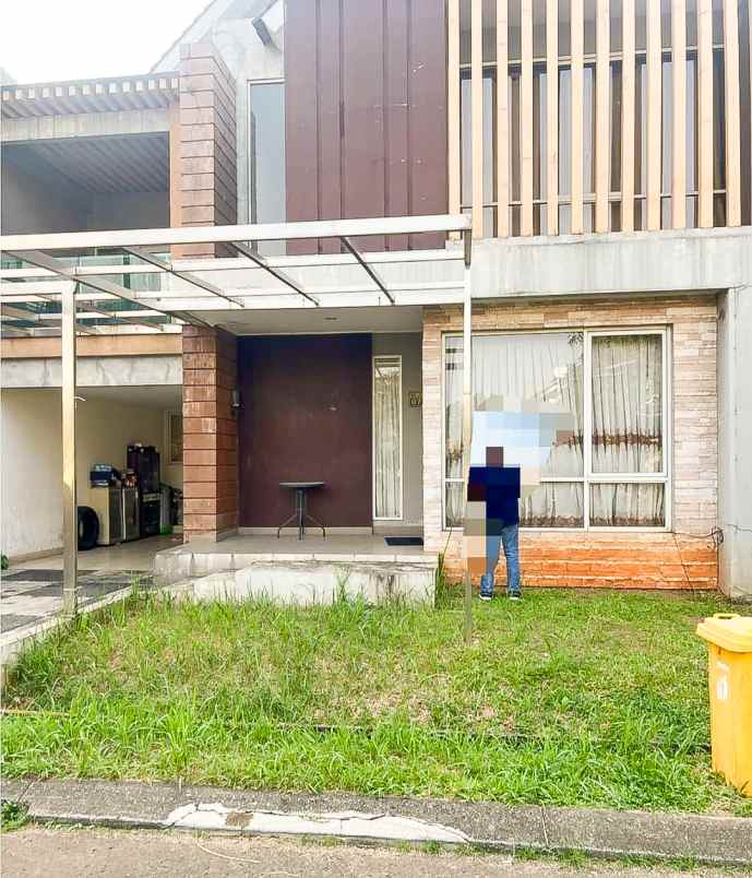 dijual rumah perumahan green park